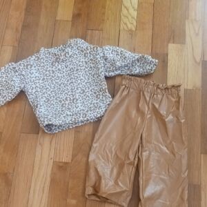 Leopard Print Sweater and Tan Pants Set girl 12 months RAchel Zoe